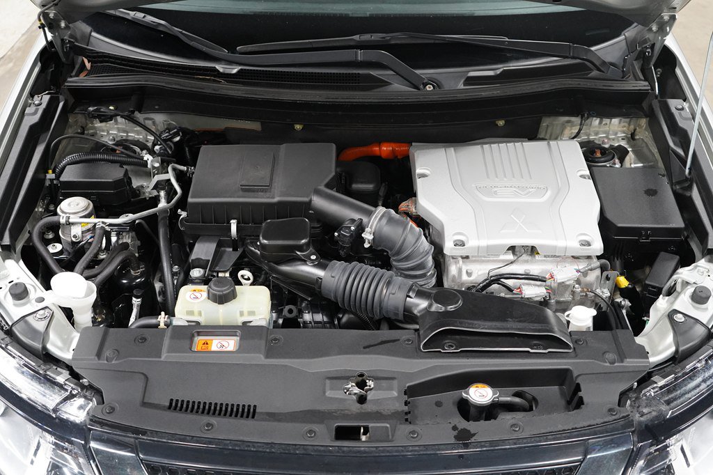 Used 2022 Mitsubishi Outlander SEL AWD/4WD image 34