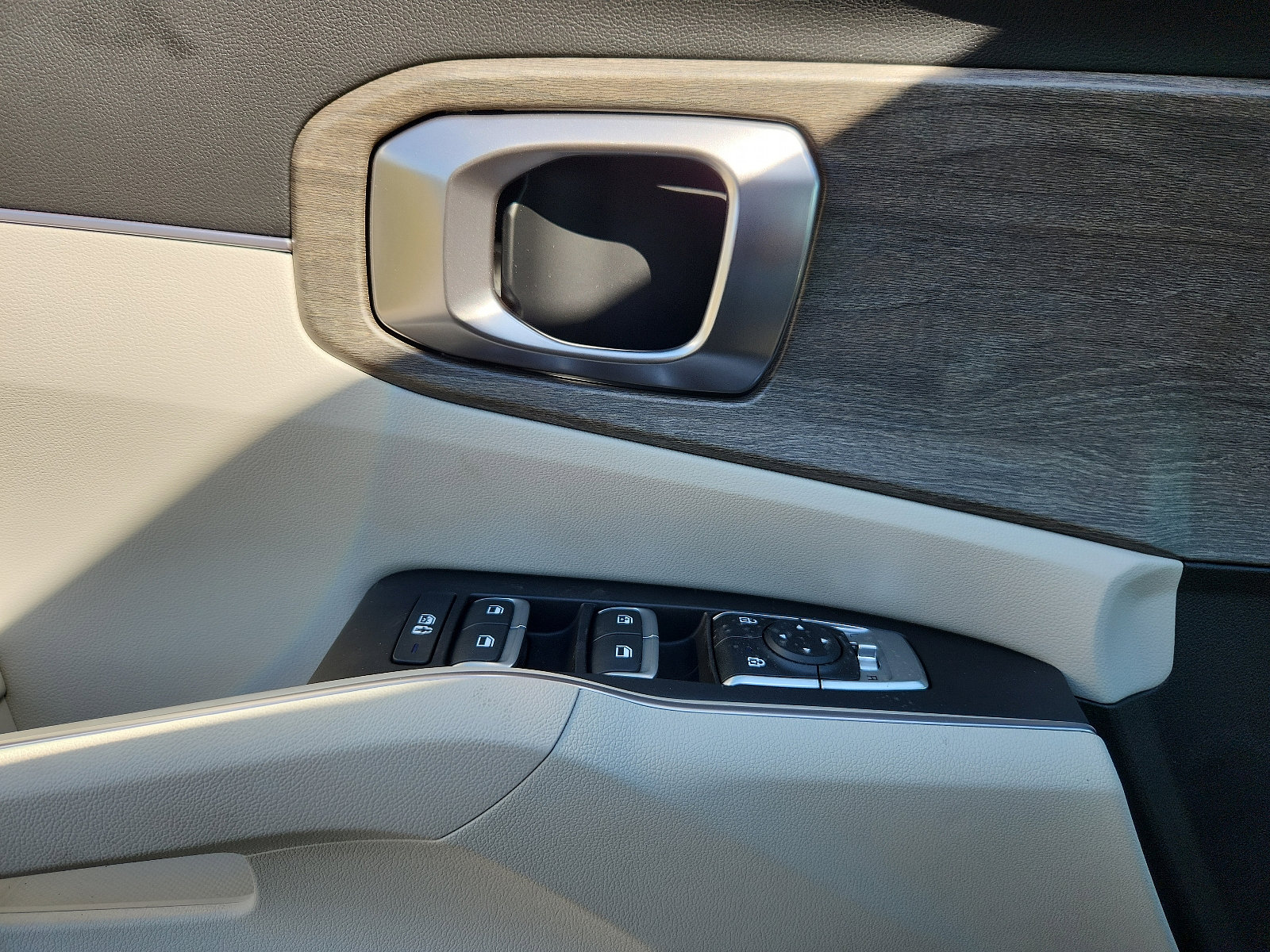 New 2023 Kia Sportage EX image 9