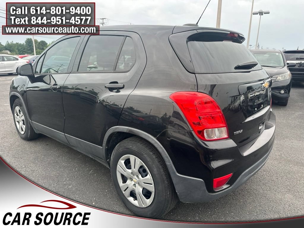 Used 2018 Chevrolet Trax LS w/ Fleet Convenience Package FWD image 5