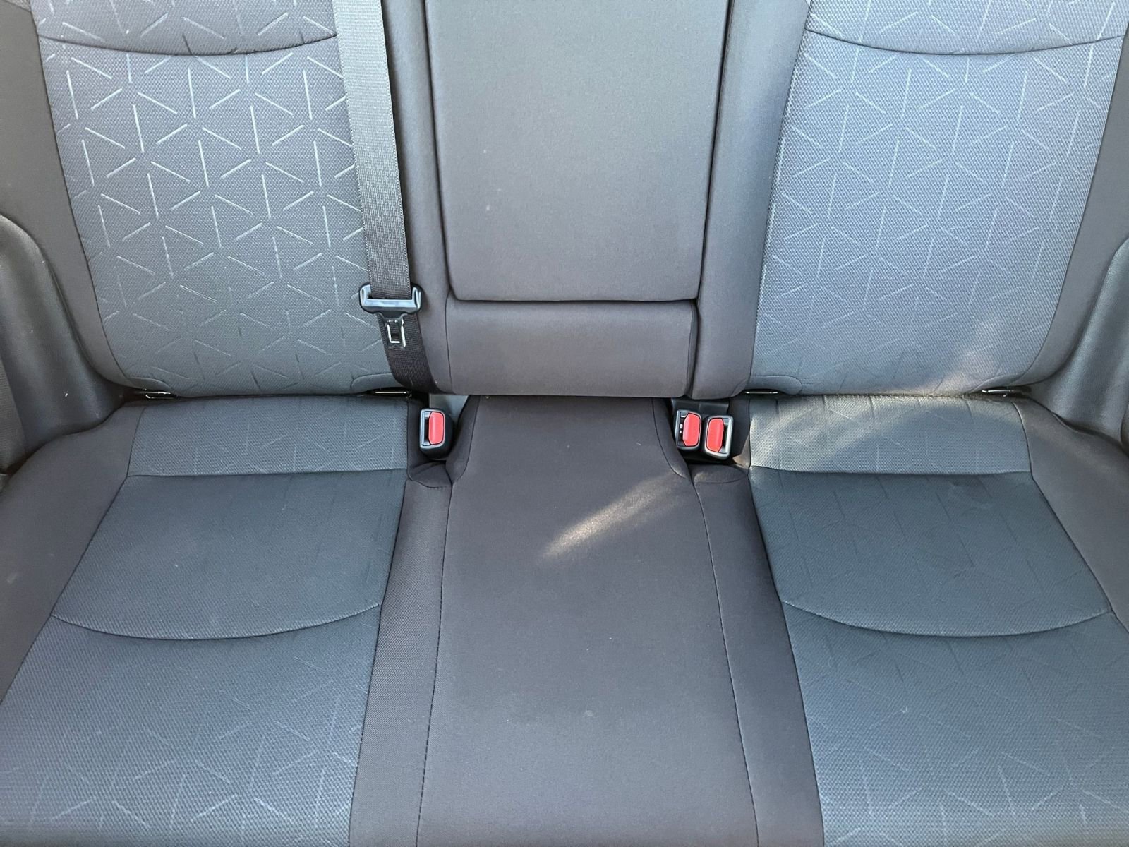 Used 2025 Toyota RAV4 XLE w/ Convenience Package image 41