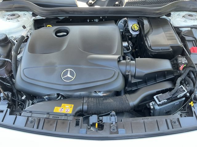 Used 2019 Mercedes-Benz GLA 250 4MATIC image 24