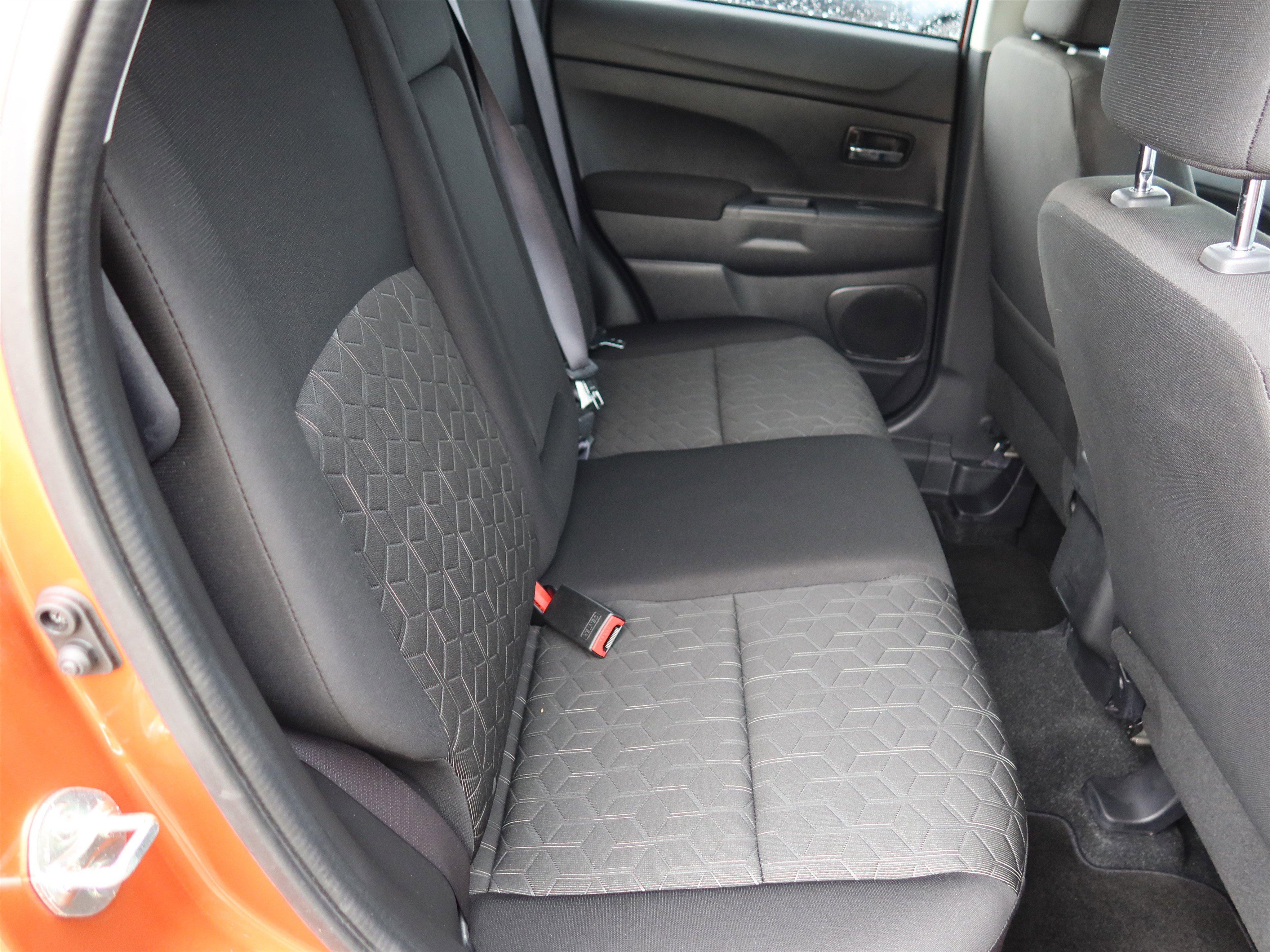 Used 2024 Mitsubishi Outlander Sport ES AWD/4WD image 16