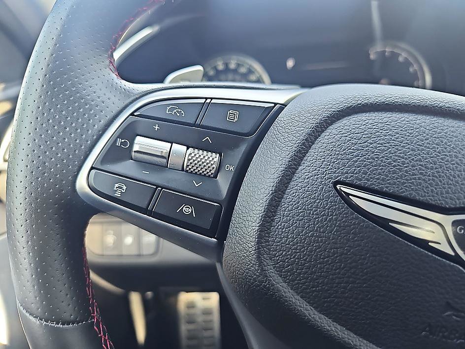 Used 2025 Genesis G70 3.3T Advanced RWD image 24