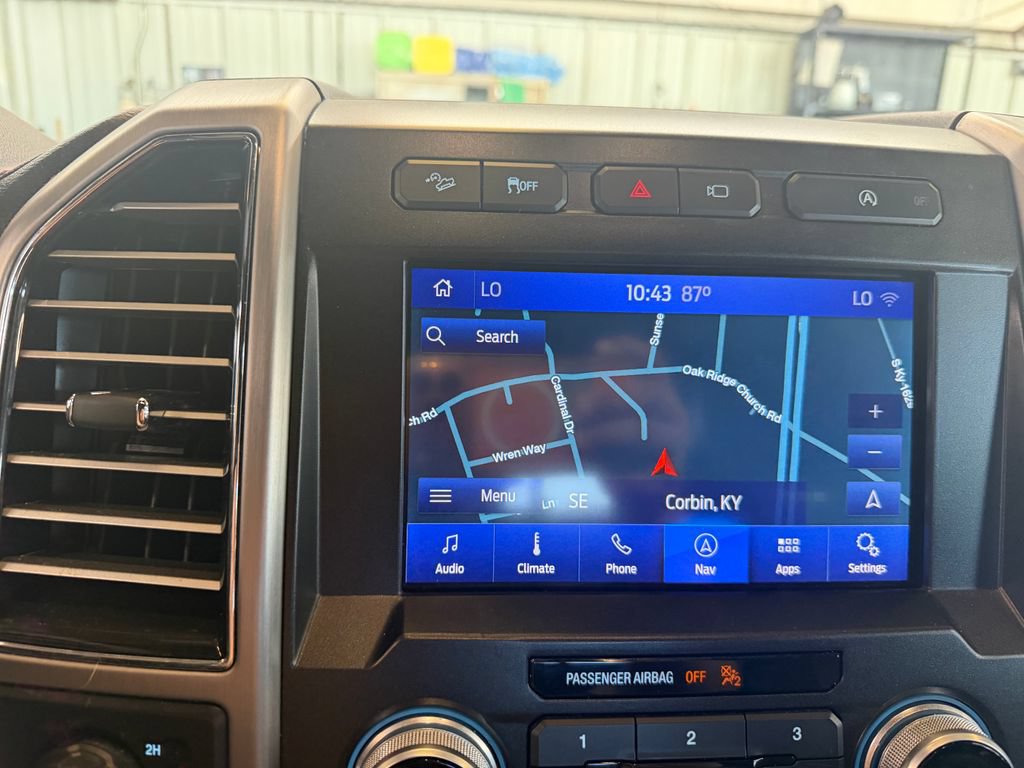 Used 2020 Ford F150 Platinum w/ Equipment Group 701A Luxury AWD/4WD image 13