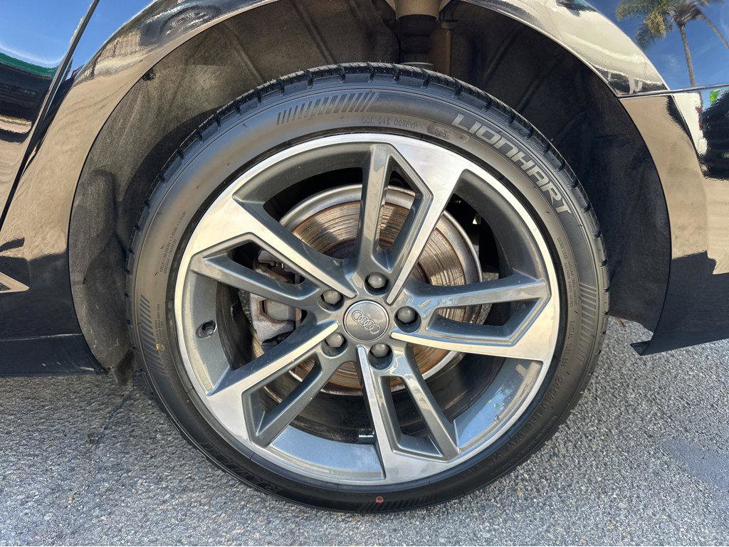 Used 2019 Audi A4 2.0T Premium FWD image 14