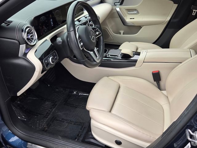 Used 2021 Mercedes-Benz CLA 250 image 16