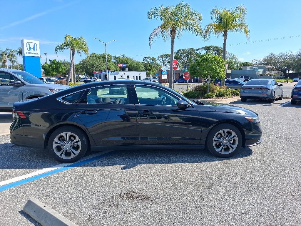 Certified 2024 Honda Accord EX image 4