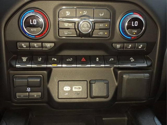 Used 2021 Chevrolet Silverado 2500 LTZ w/ Carhartt Edition AWD/4WD image 19