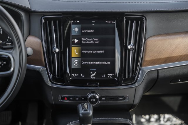 Used 2020 Volvo S90 T6 Inscription image 22