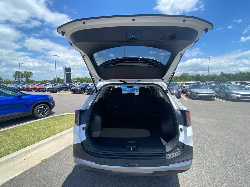 New 2026 Kia Sportage LX FWD image 9