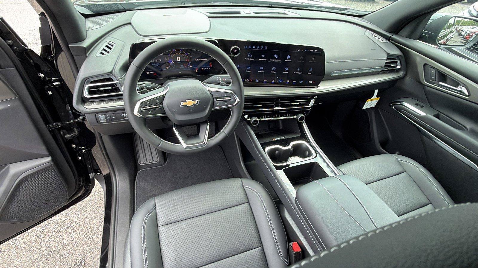 New 2026 Chevrolet Traverse LT FWD image 21