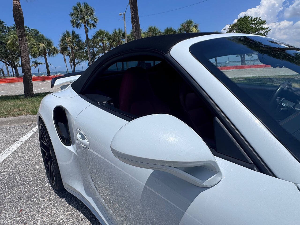 Used 2015 Porsche 911 Turbo S AWD/4WD image 39