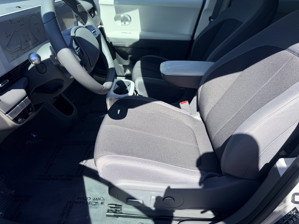 Certified 2024 Hyundai Ioniq 5 SE RWD image 22