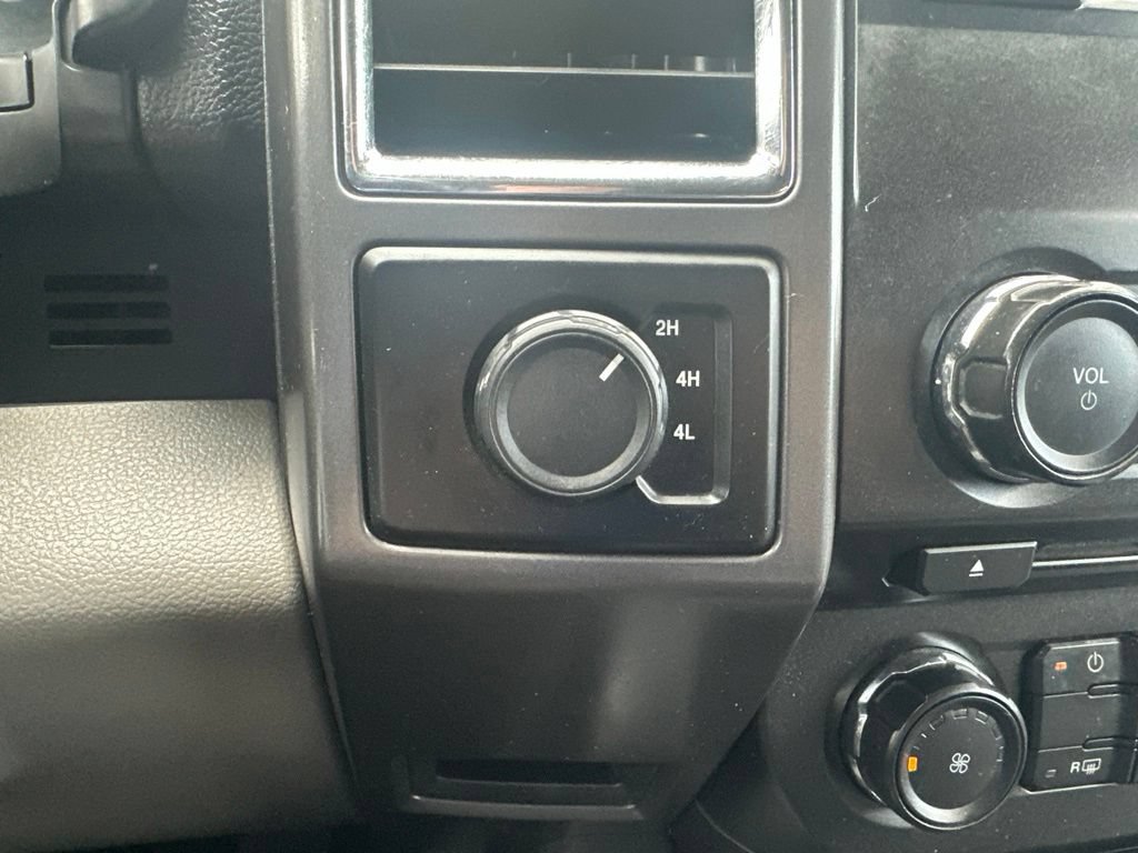 Used 2016 Ford F150 XLT w/ Equipment Group 301A Mid AWD/4WD image 7