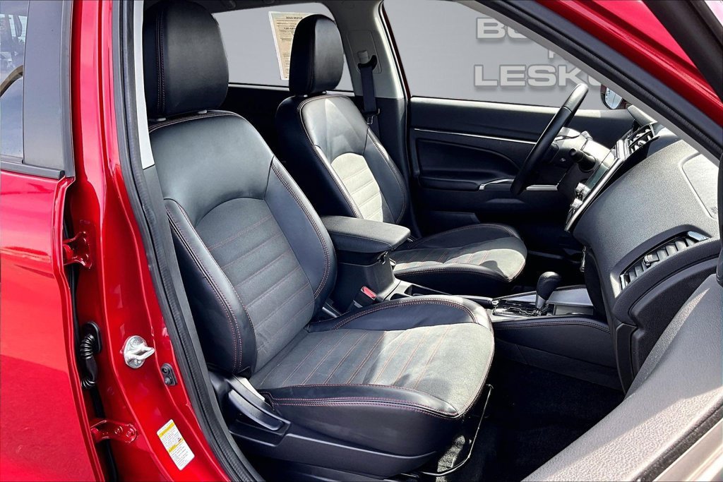 Used 2025 Mitsubishi Outlander Sport AWD image 7
