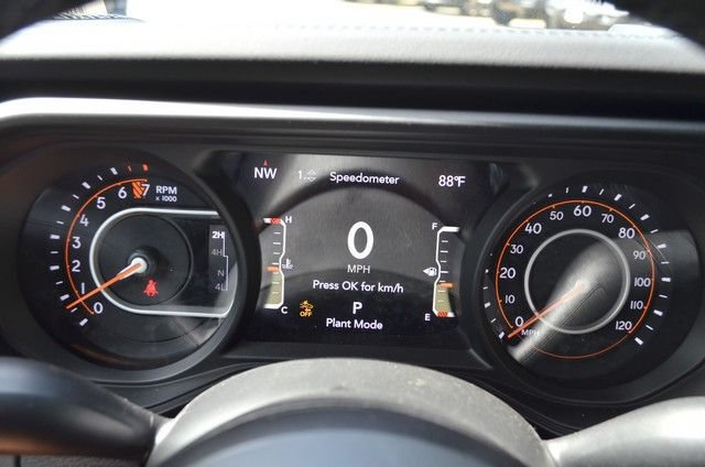 New 2026 Jeep Gladiator Rubicon w/ Capability Package AWD/4WD image 19