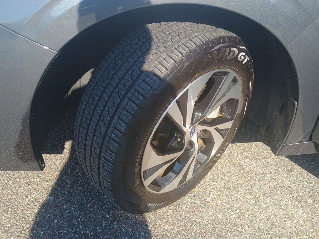 Certified 2025 Subaru Legacy Premium image 9