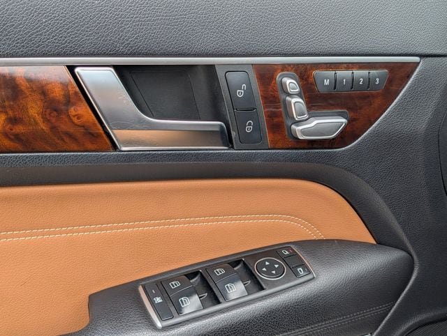 Used 2014 Mercedes-Benz E 350 Cabriolet image 19