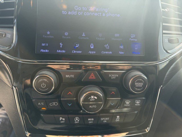 Used 2019 Jeep Grand Cherokee Laredo AWD/4WD image 22