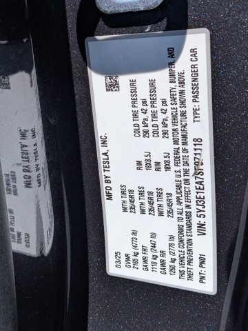 Used 2025 Tesla Model 3 Long Range RWD image 25