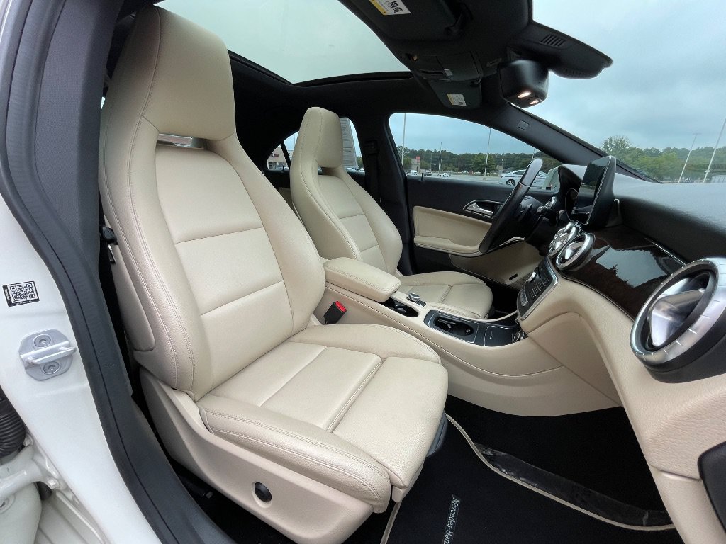 Used 2018 Mercedes-Benz CLA 250 image 22