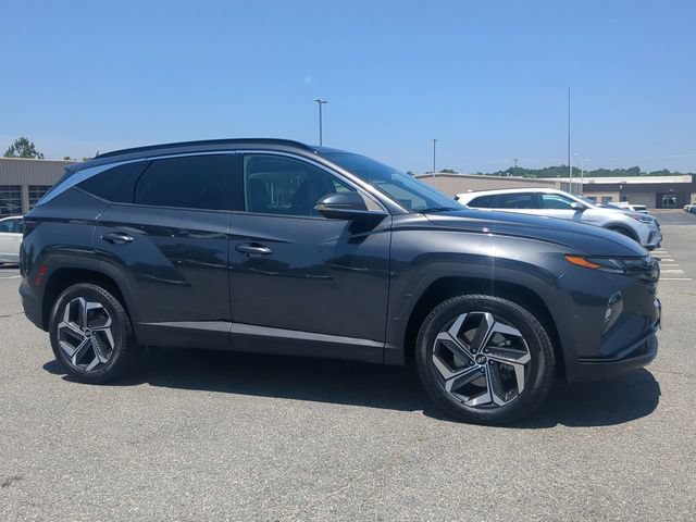 Used 2023 Hyundai Tucson Limited AWD/4WD image 2