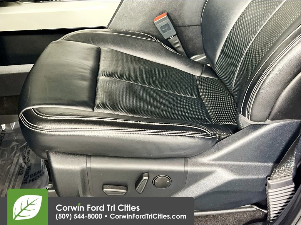 Used 2020 Ford F150 Lariat w/ Equipment Group 502A Luxury image 22