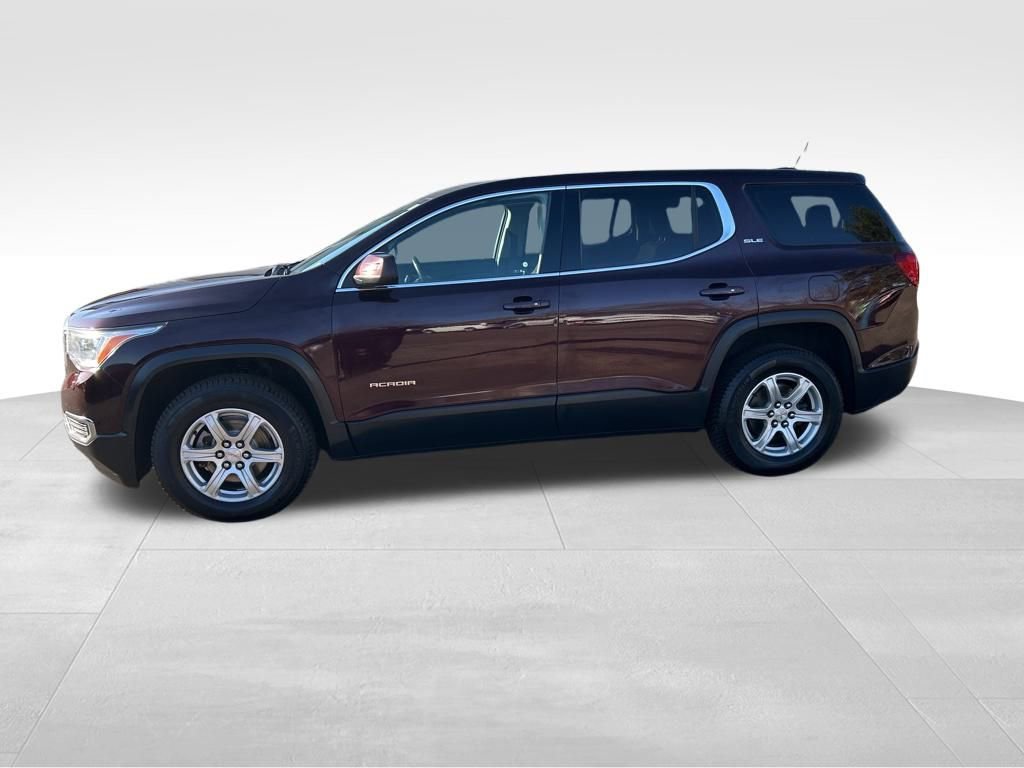 Used 2017 GMC Acadia SLE image 2