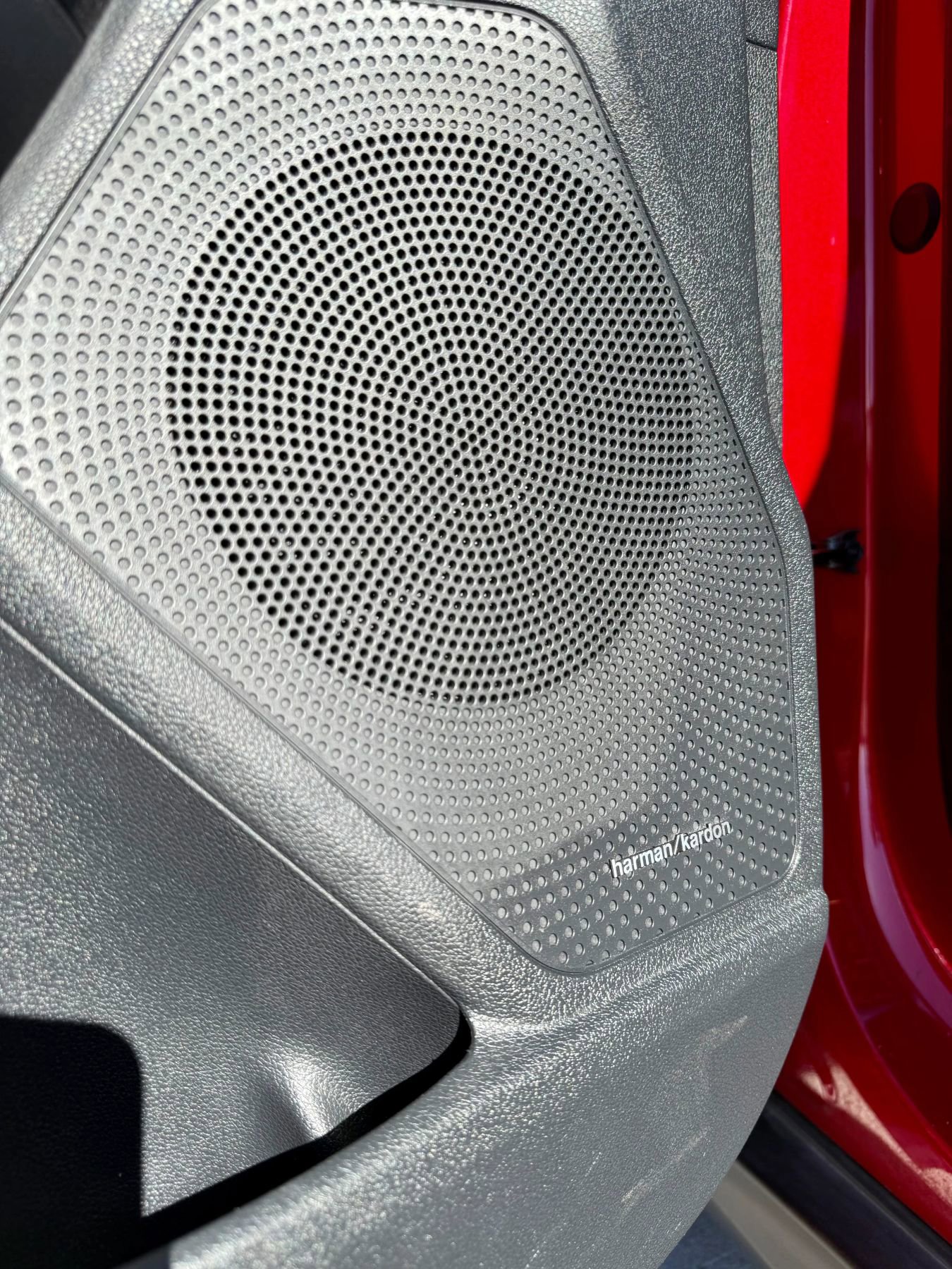 Used 2022 Kia Niro EX image 27