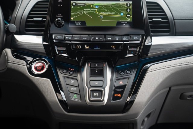 Used 2023 Honda Odyssey Elite image 44