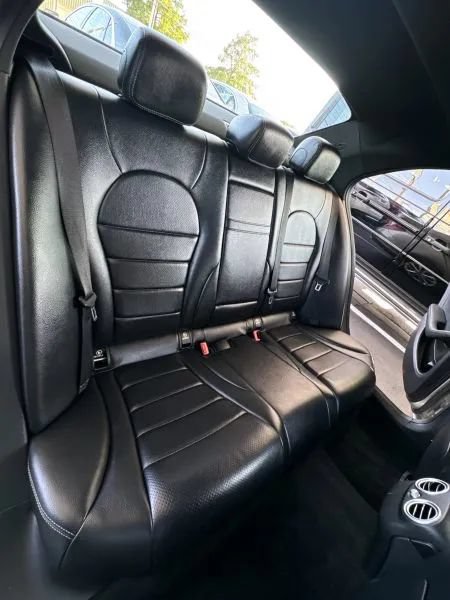 Used 2019 Mercedes-Benz C 300 4MATIC Sedan image 23