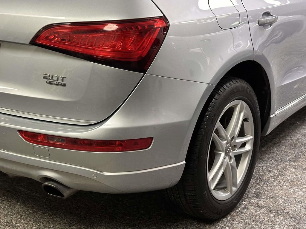 Used 2016 Audi Q5 2.0T Premium Plus w/ Technology Package image 9