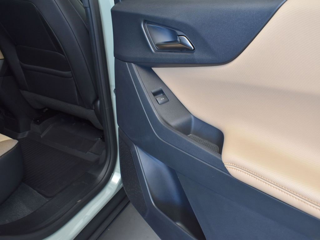 New 2026 Chevrolet Equinox ACTIV image 21