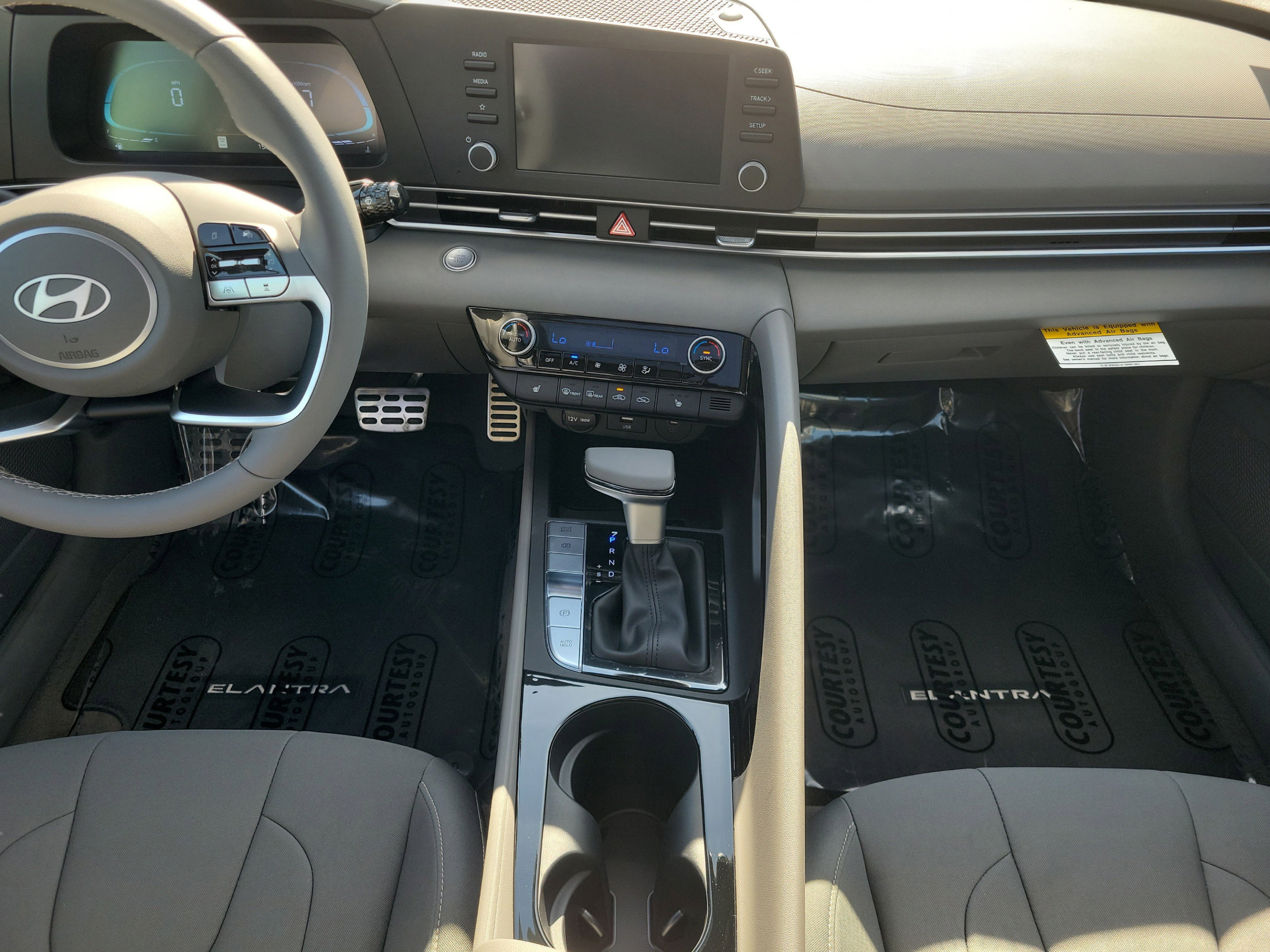 New 2026 Hyundai Elantra SEL Sport Premium FWD image 16