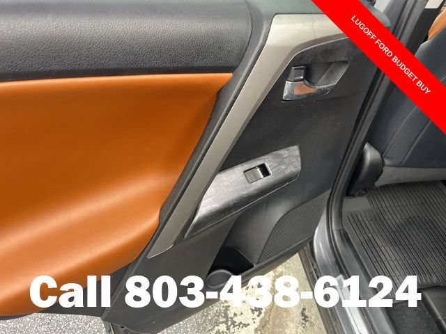 Used 2017 Toyota RAV4 Platinum FWD image 12