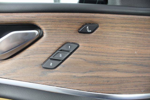 Used 2023 Jeep Grand Cherokee L Summit w/ Advanced Protech Group IV image 17