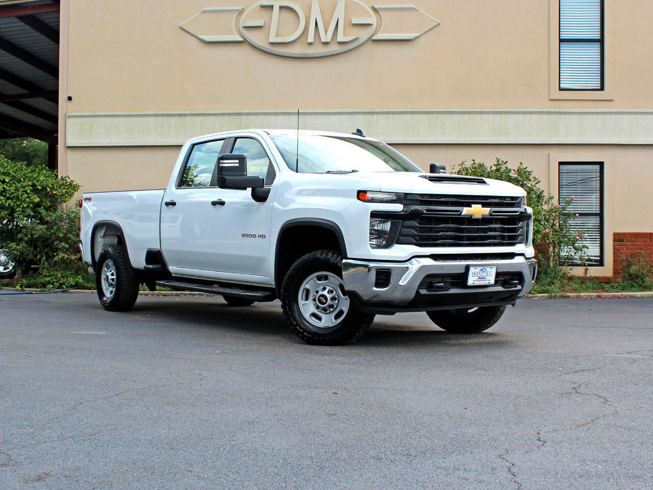 Used 2024 Chevrolet Silverado 2500 W/T w/ WT/CX Safety Package image 3