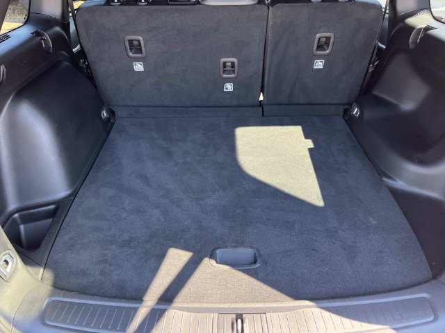 Certified 2025 Jeep Grand Cherokee Limited w/ Luxury Tech Group II RWD image 13