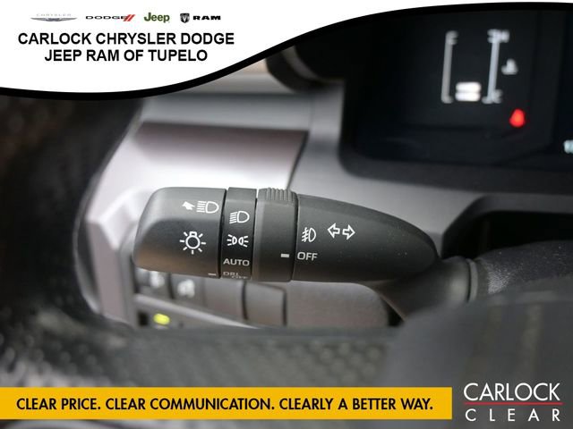 Used 2025 Toyota Tacoma SR5 image 17