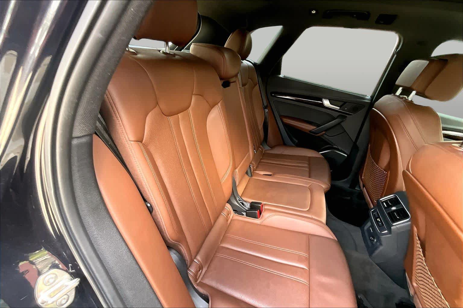 Used 2019 Audi Q5 2.0T Premium Plus w/ Premium Plus Package AWD/4WD image 20