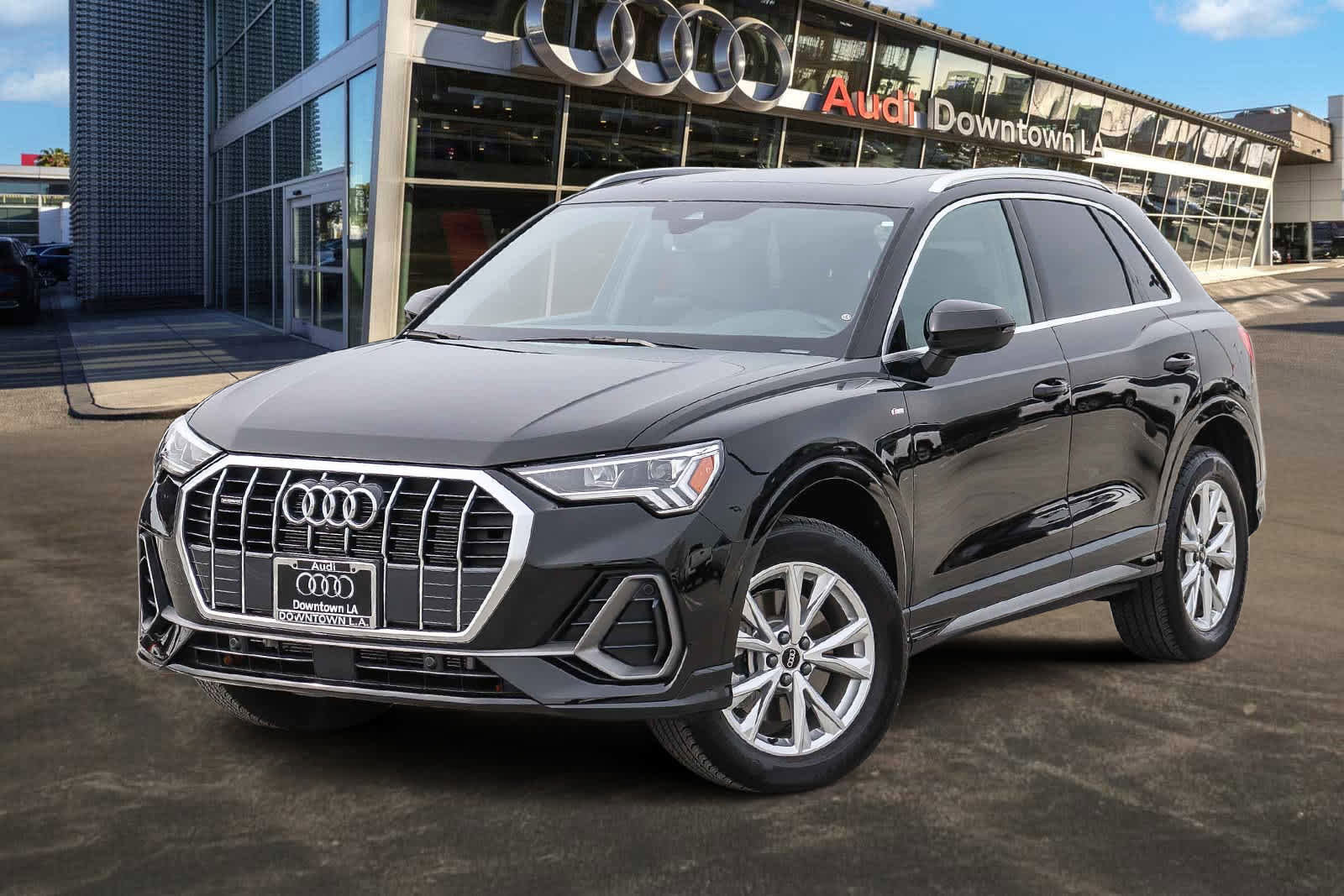 Used 2025 Audi Q3 2.0T Premium Plus w/ Premium Plus Package