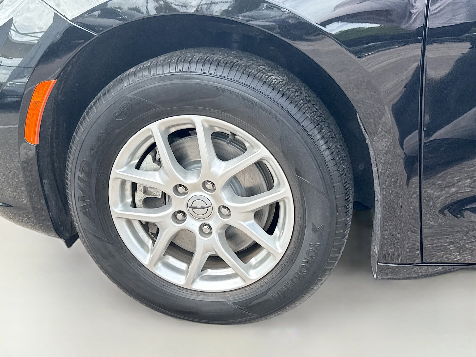 Used 2025 Chrysler Pacifica Select FWD image 39