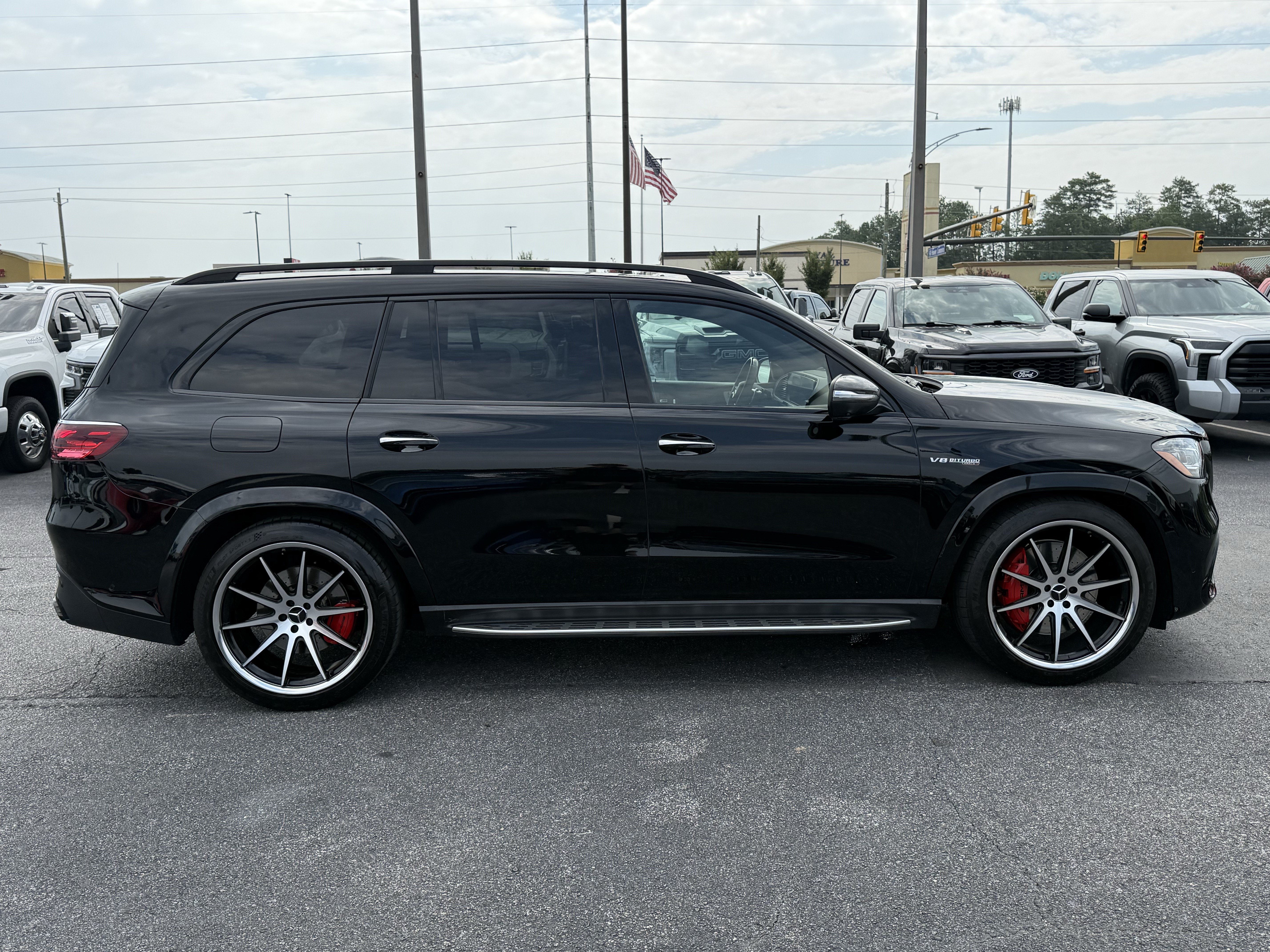 Used 2024 Mercedes-Benz GLS 63 AMG 4MATIC image 11