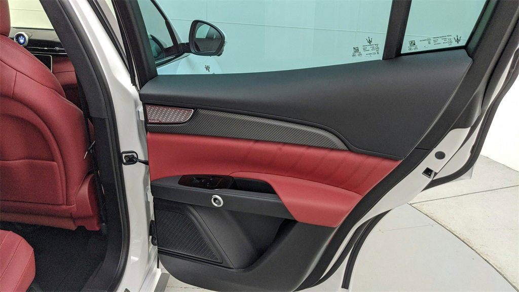 New 2024 Maserati Grecale Trofeo image 56