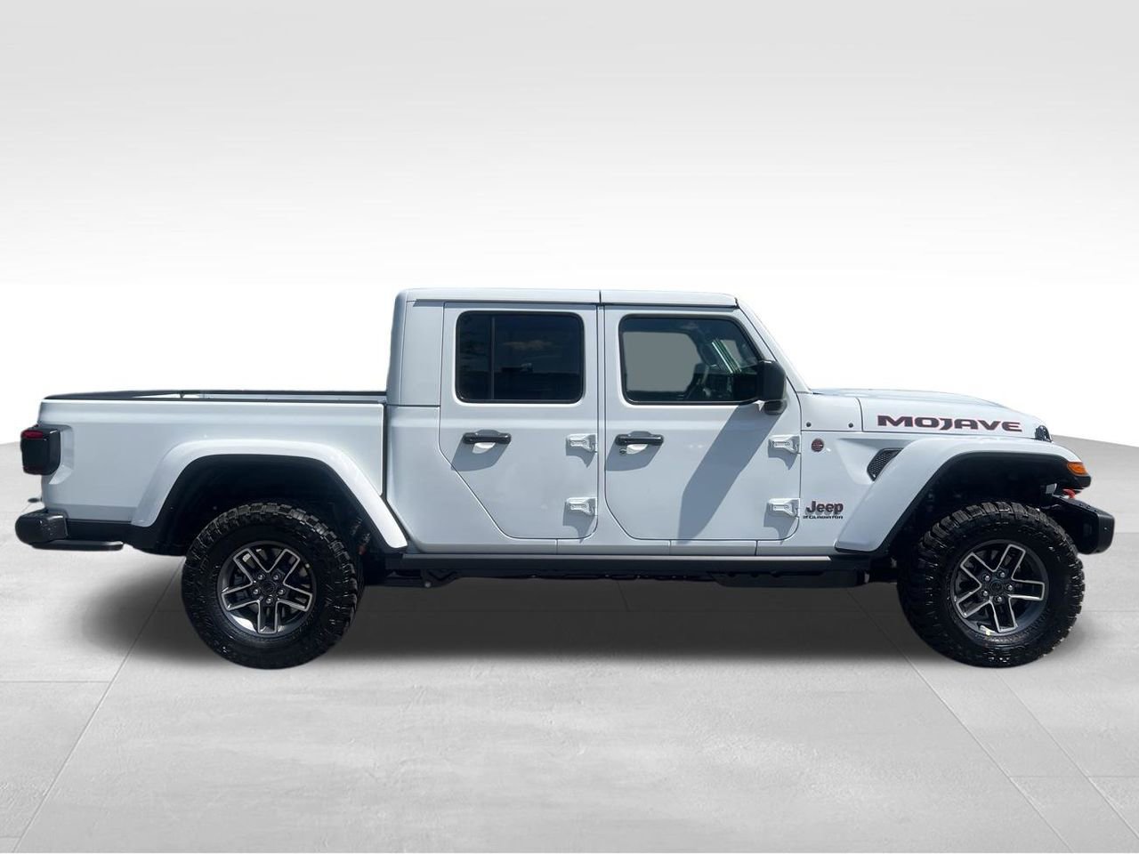 New 2026 Jeep Gladiator Mojave image 6