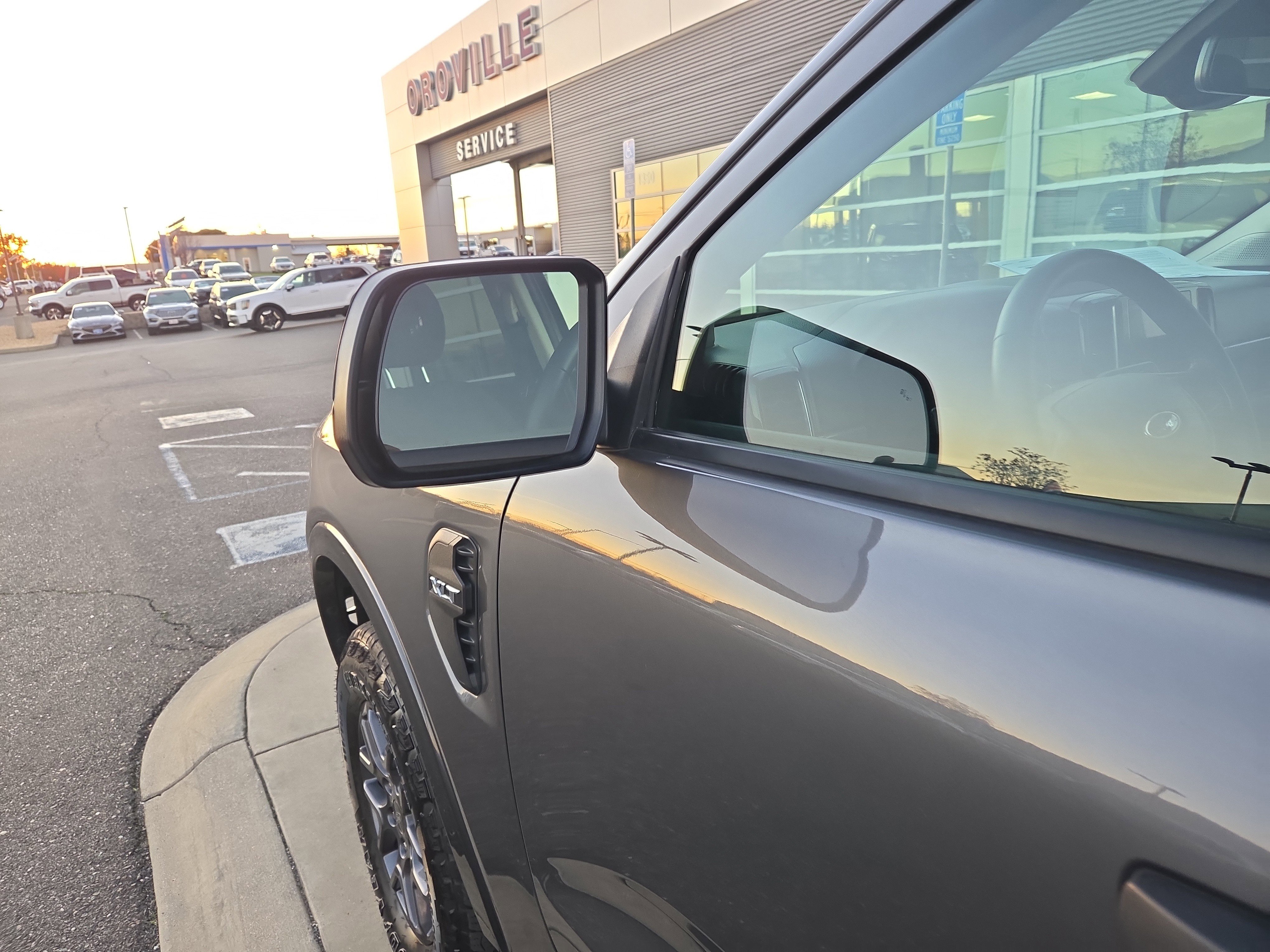 Used 2024 Ford Ranger XLT w/ FX4 Off-Road Package image 10