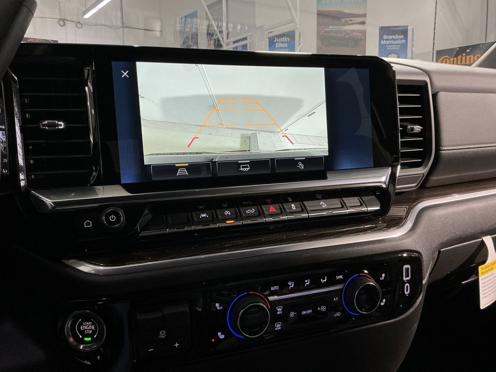 New 2026 Chevrolet Silverado 1500 LT w/ Z71 Off-Road Package image 27