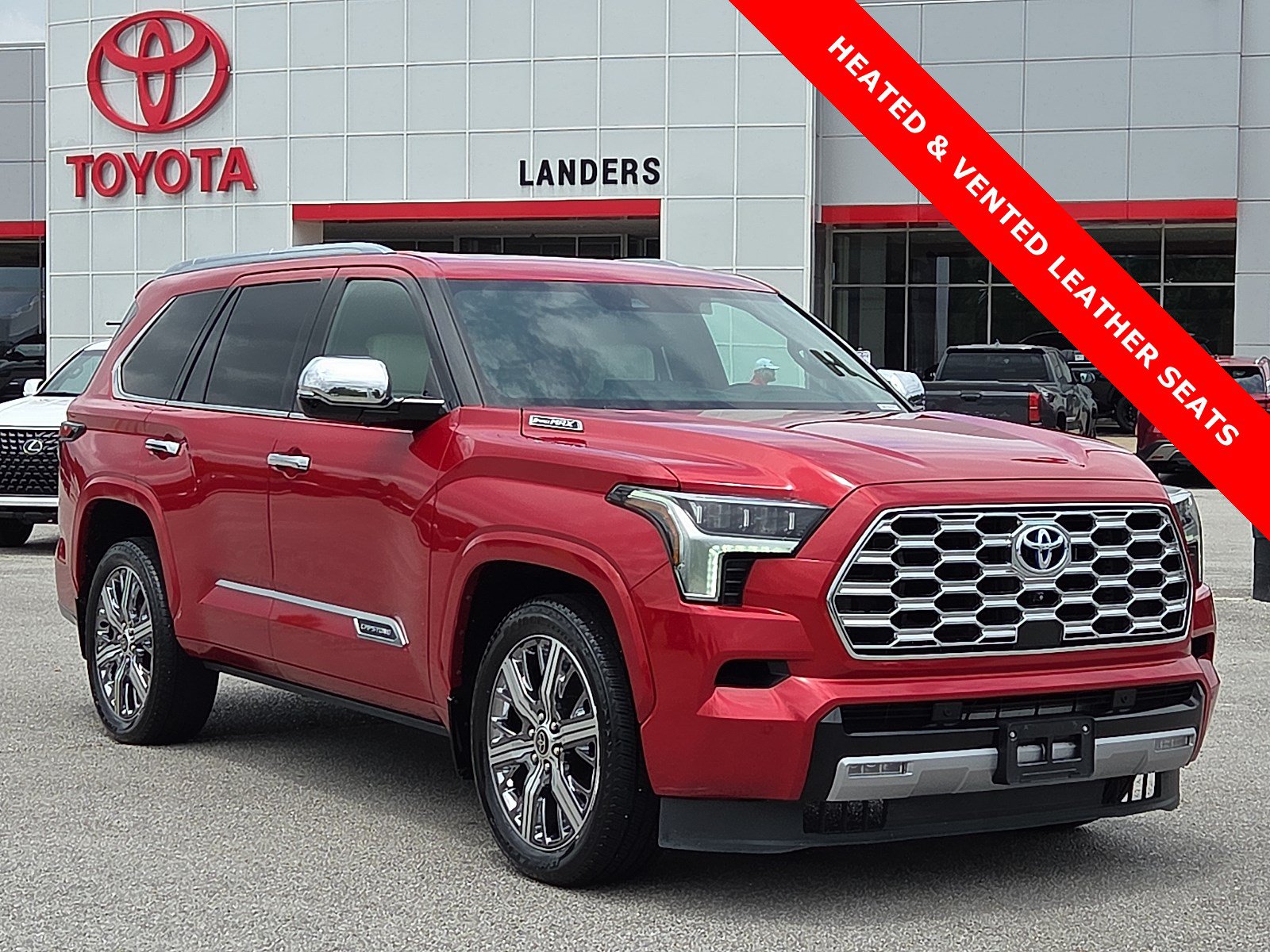Used 2023 Toyota Sequoia Capstone AWD/4WD image 1