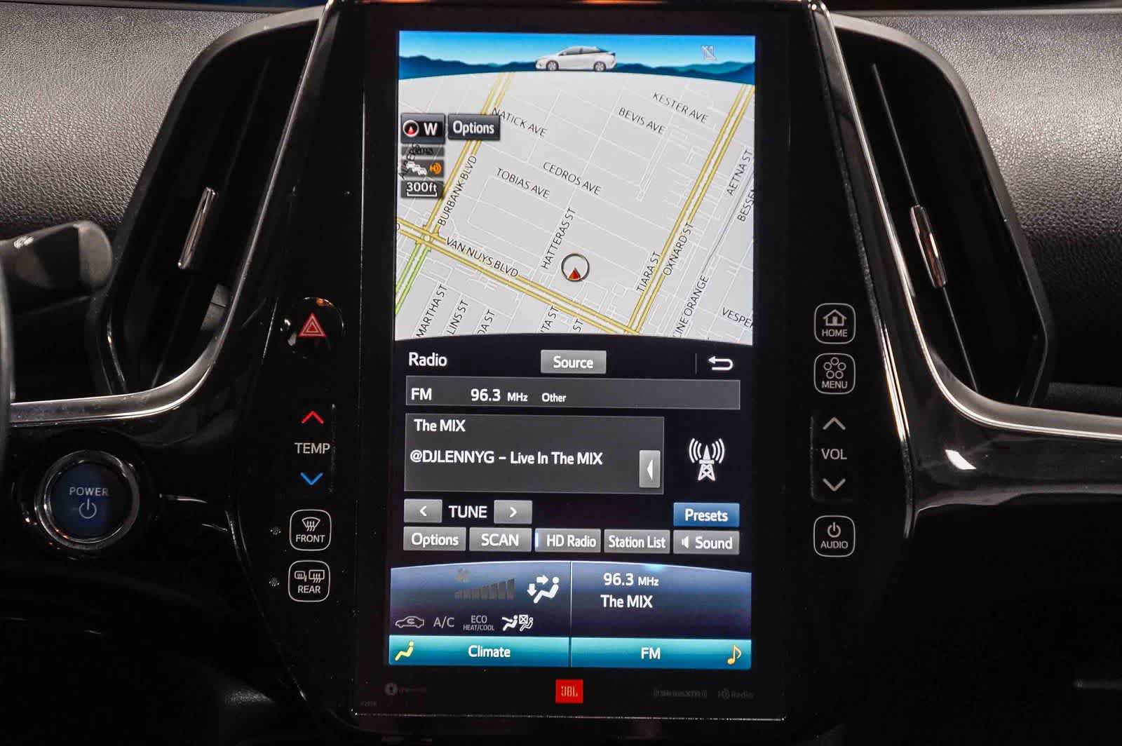 Used 2022 Toyota Prius Prime Limited FWD image 14
