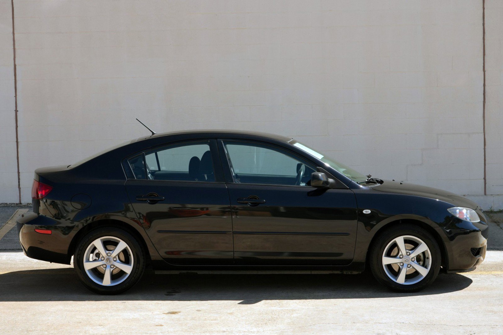 Used 2006 MAZDA MAZDA3 i Touring FWD image 43